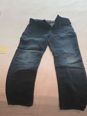 Dark Wash Jeans - Black Blue